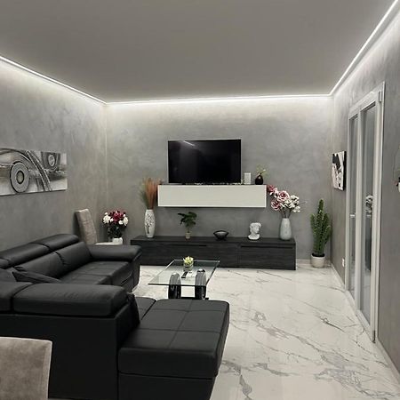 Corso Montecarlo Lejlighed Ventimiglia Eksteriør billede