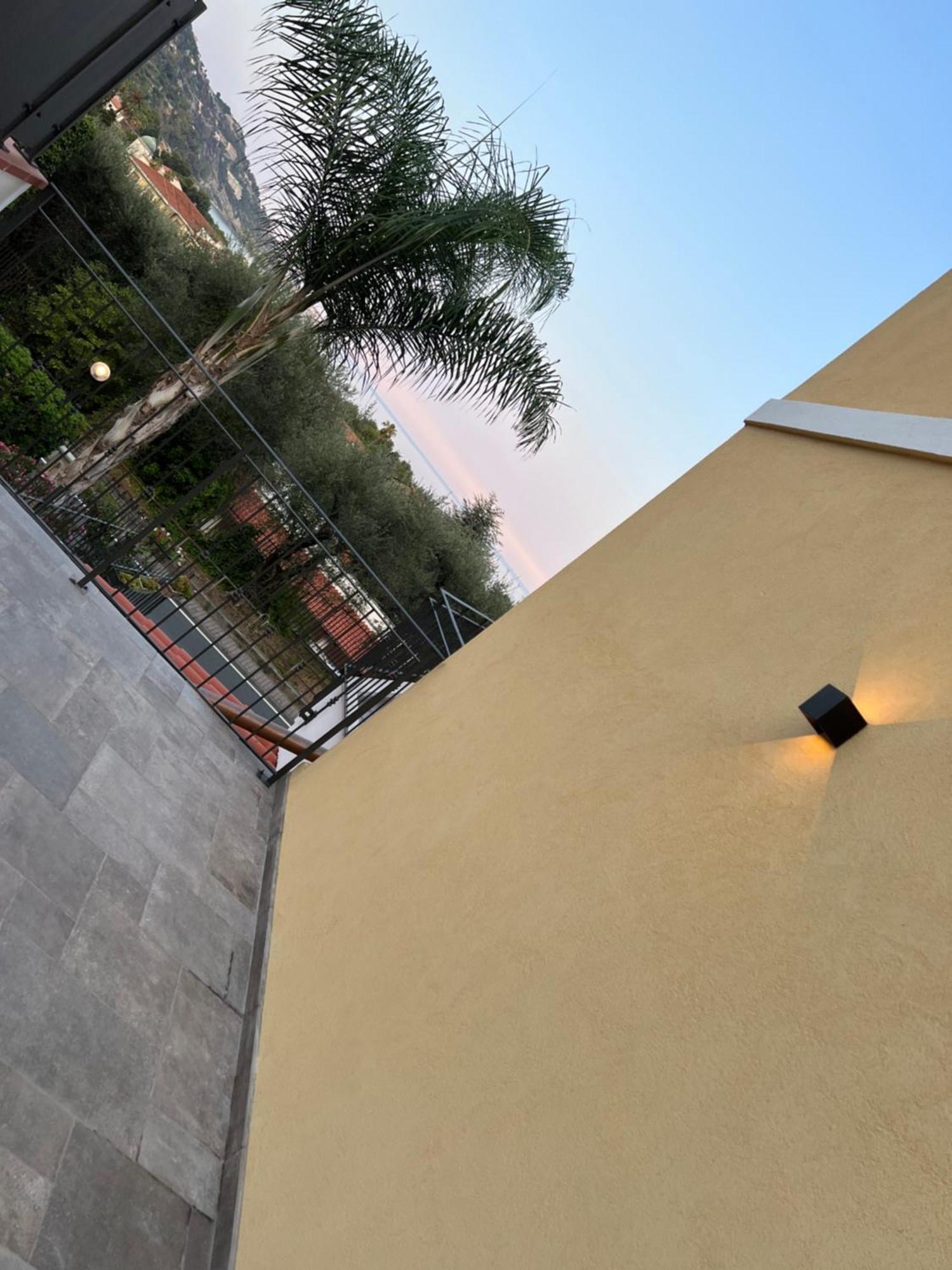 Corso Montecarlo Lejlighed Ventimiglia Eksteriør billede